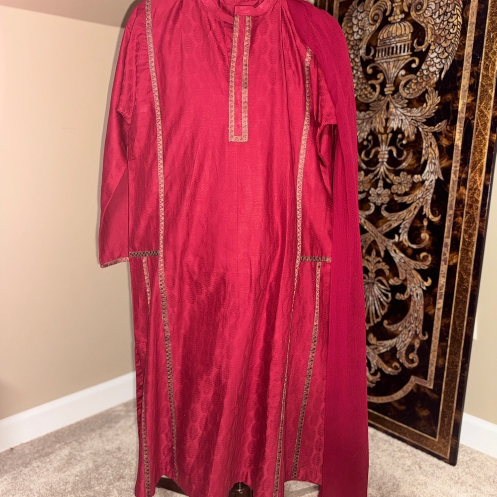 Pakistani 3 piece large Elegant Red Traditional Dress